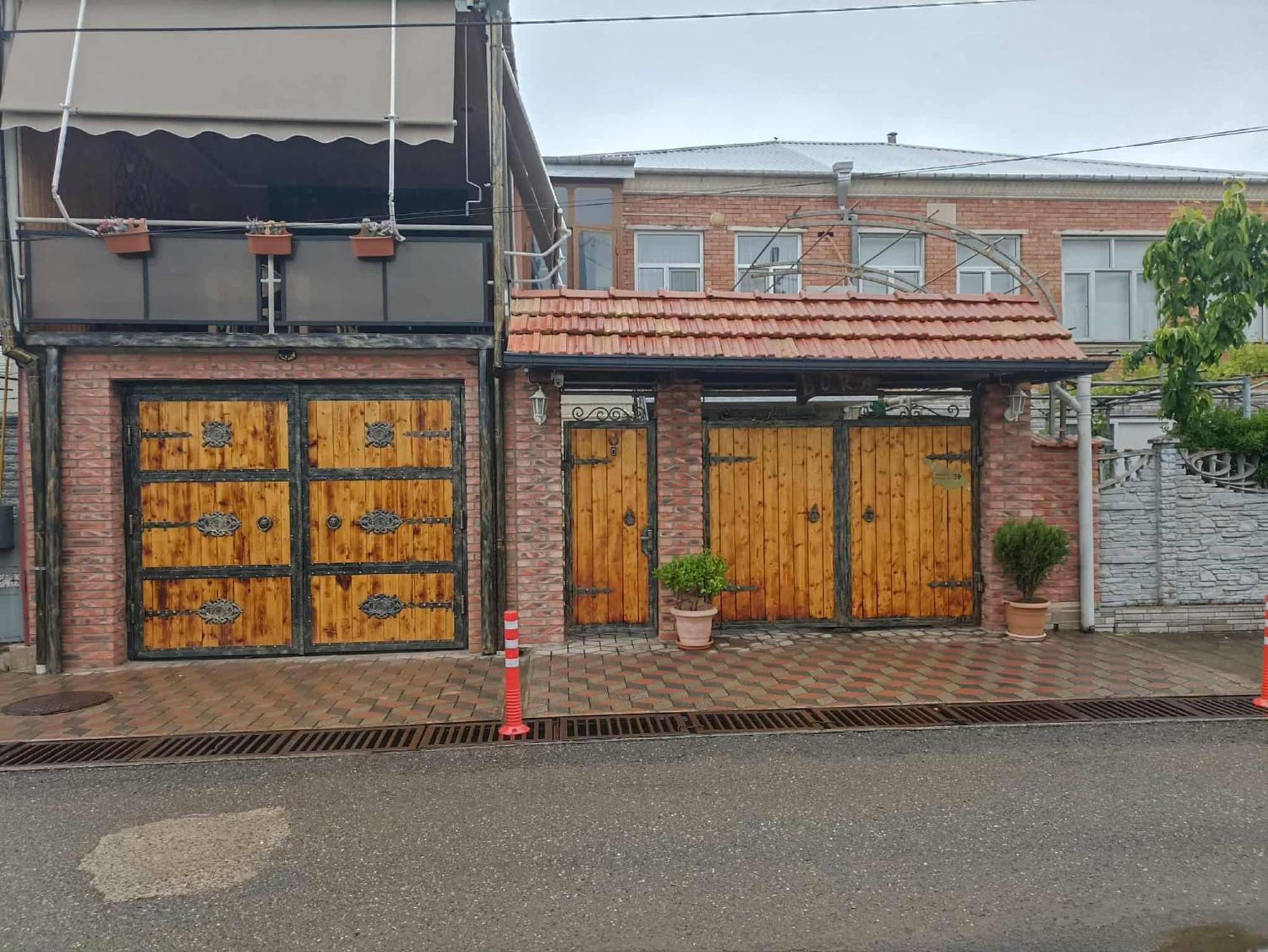 Apartment B O R A Zqaltubo Exterior foto